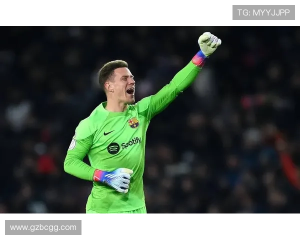 每体：特尔施特根受伤后，巴萨有意引入阿尔瑙-特纳斯